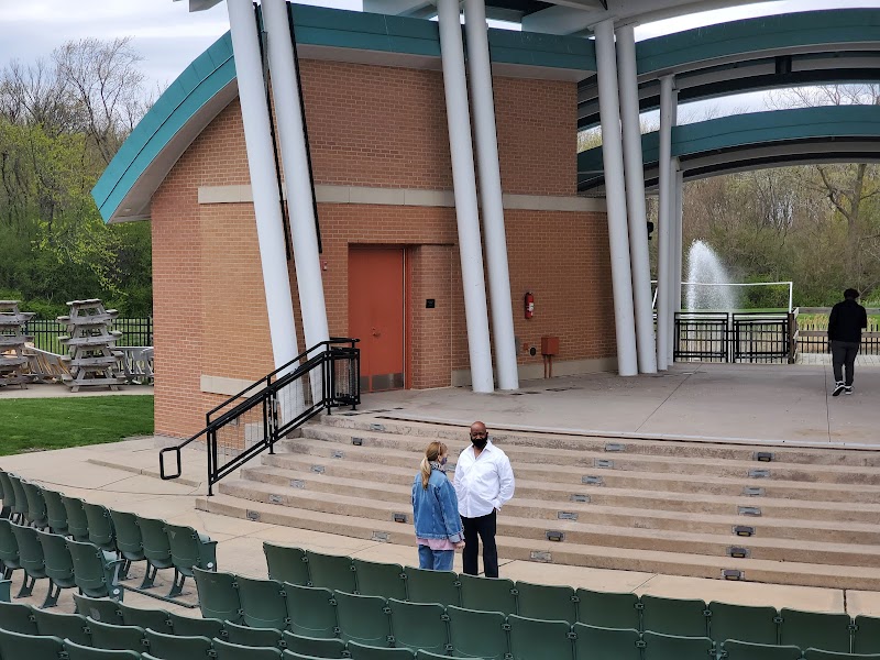 Country Club Hills Amphitheater photo 13