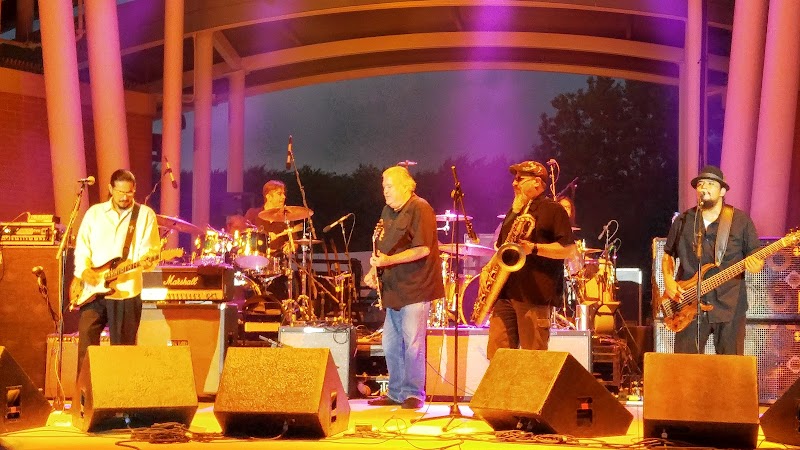 Country Club Hills Amphitheater photo 18