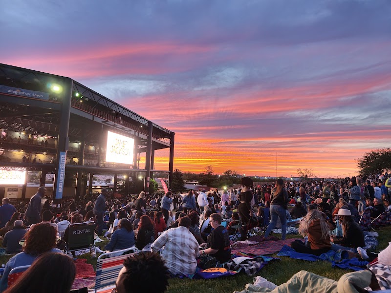 Credit Union 1 Amphitheatre photo 1