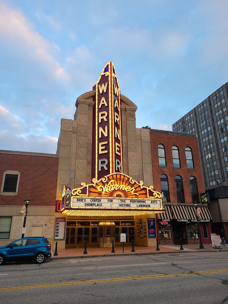 Warner Theatre photo 1
