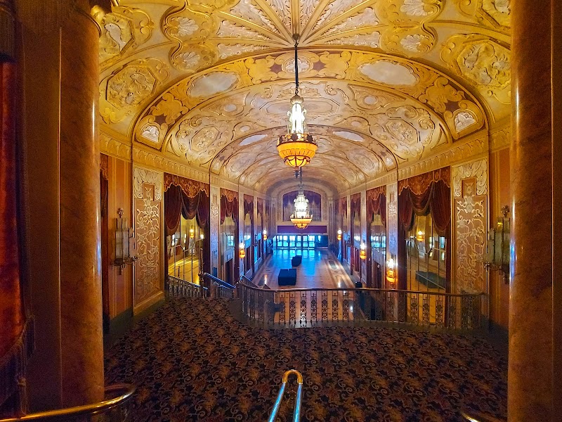 Warner Theatre photo 3