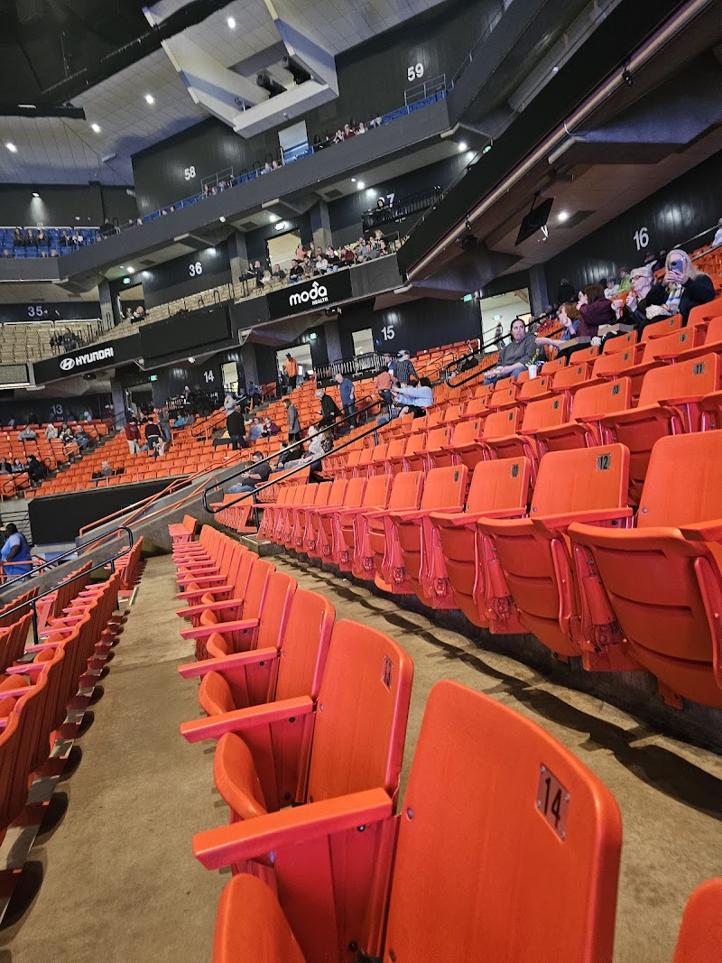 ExtraMile Arena photo 10