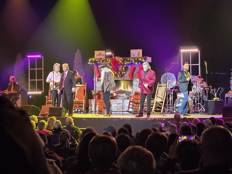 Crystal Grand Music Theatre photo 5