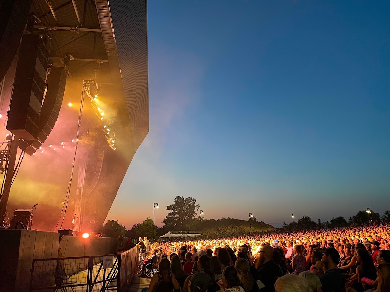 The Ledge Amphitheater photo 1