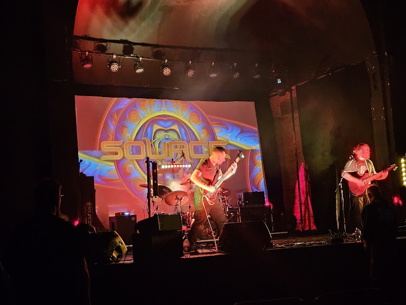 Covellite Theatre and Uptown Lounge photo 4