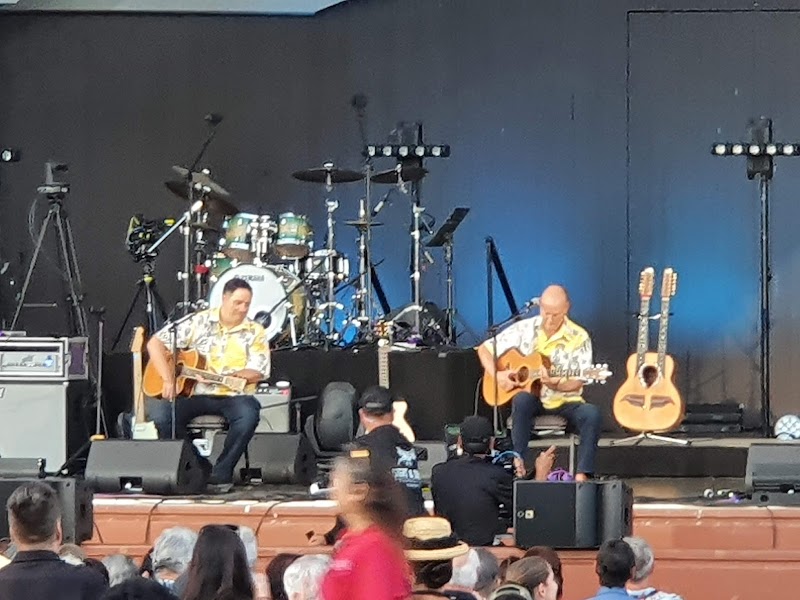 Tom Moffatt Waikiki Shell photo 9