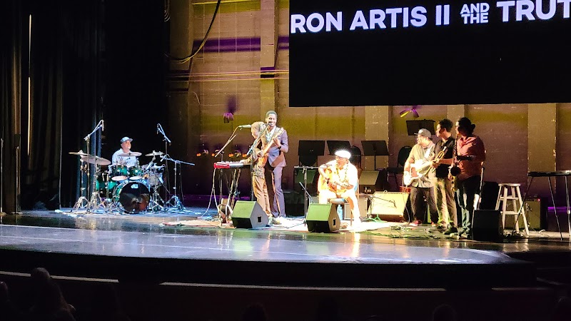 Hawaii Theatre photo 8