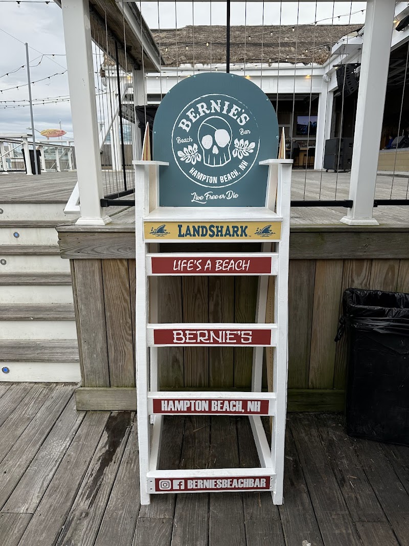 Bernie's Beach Bar photo 5