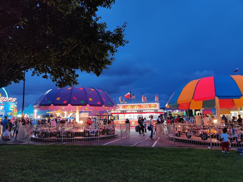 Pasadena Convention Center and Municipal Fairgrounds photo 8