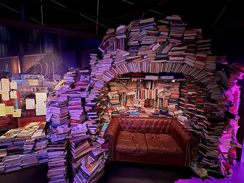 Meow Wolf photo 7