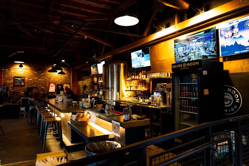 Silver Moon Brewing photo 4