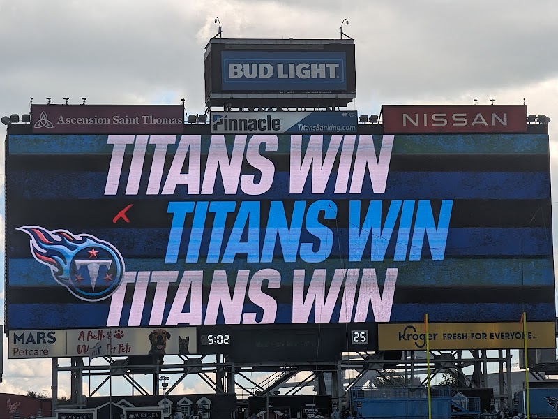 Nissan Stadium photo 3