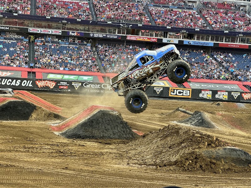 Nissan Stadium photo 8