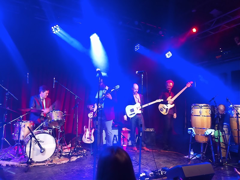 Neumos photo 2