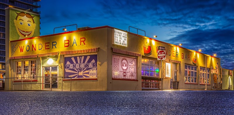 The Wonder Bar photo 1