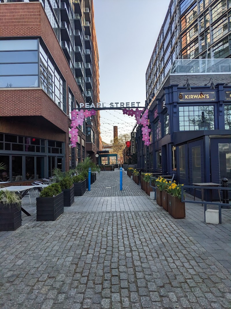 Pearl Street Warehouse photo 14