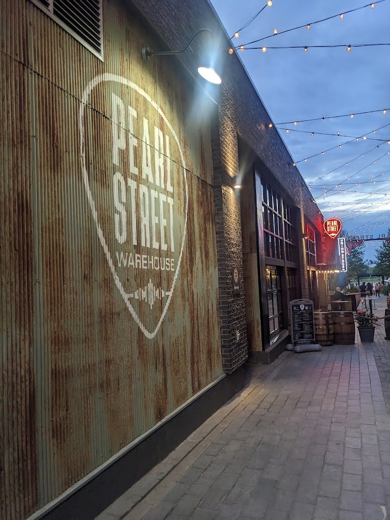 Pearl Street Warehouse photo 7