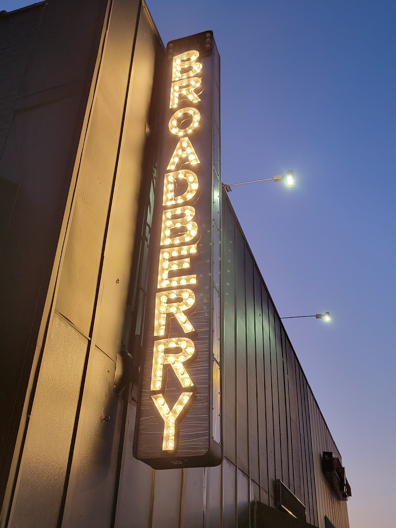The Broadberry photo 4