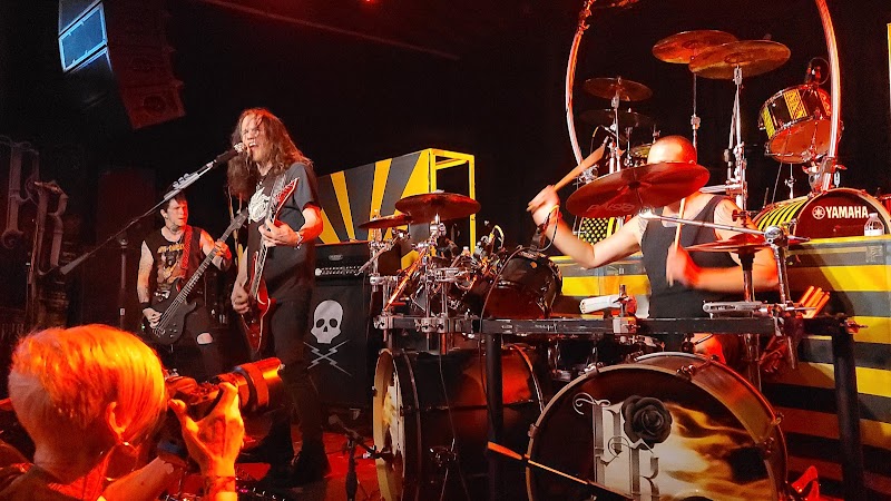 Amos' Southend photo 6