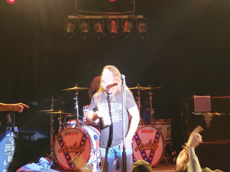 Amos' Southend photo 9