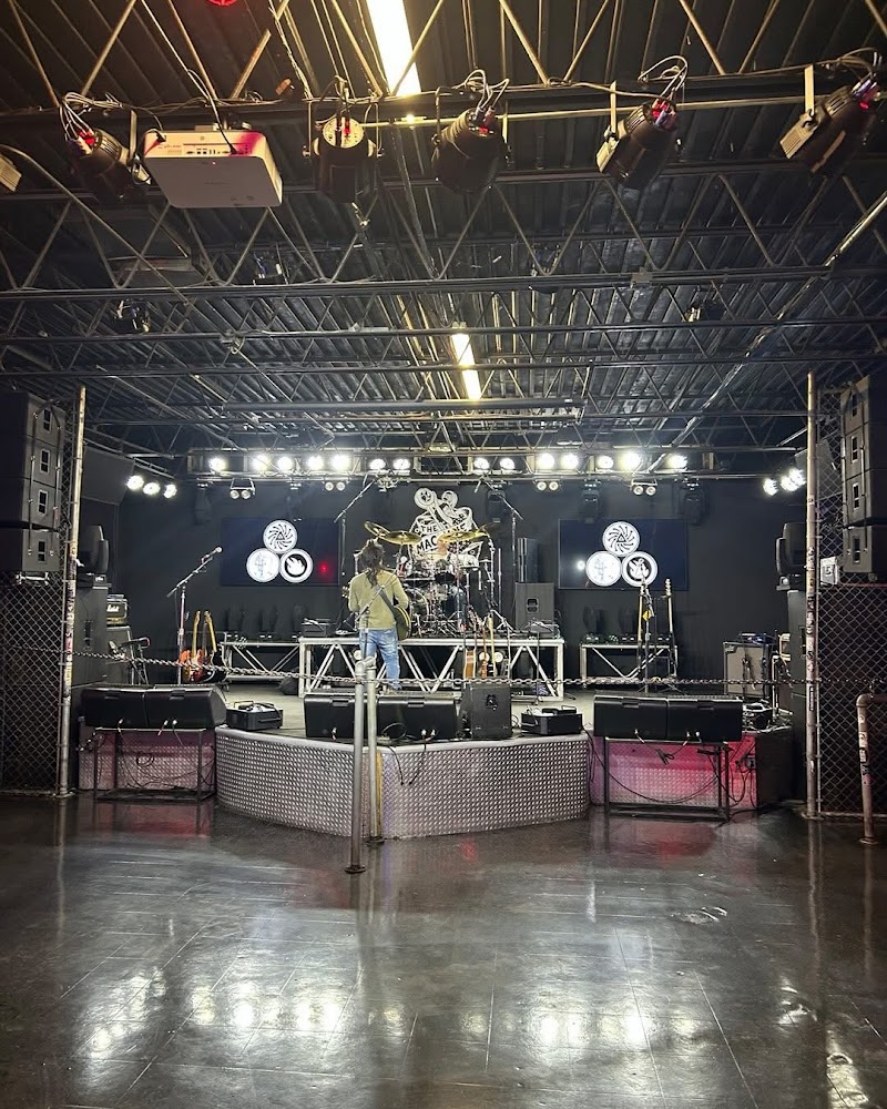 The Machine Shop photo 5