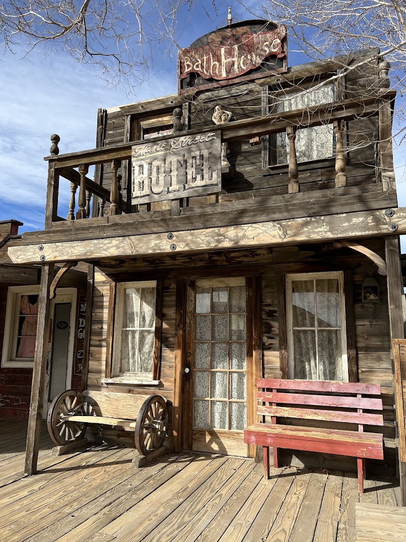 Pappy & Harriet's Pioneertown Palace photo 7