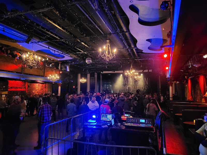 Varsity Theater photo 9