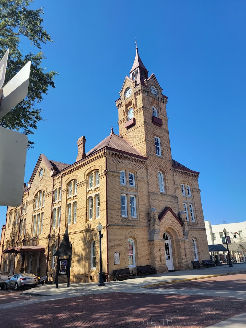 Newberry Opera House photo 3