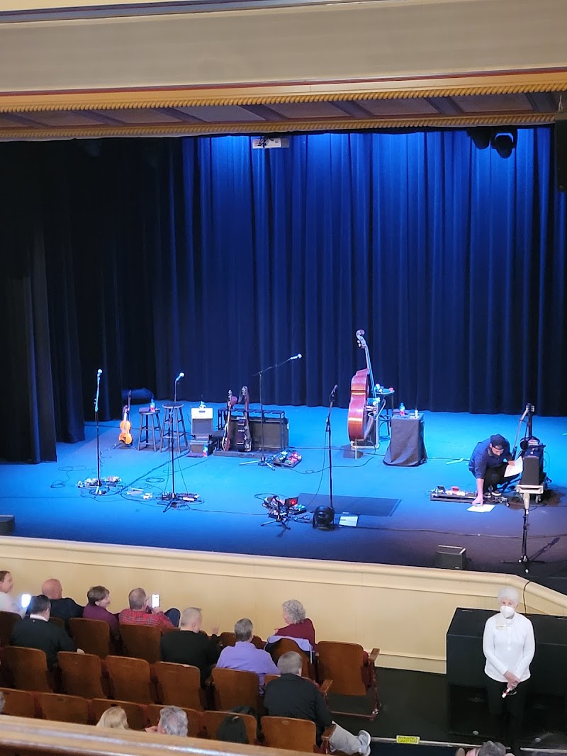 Newberry Opera House photo 9