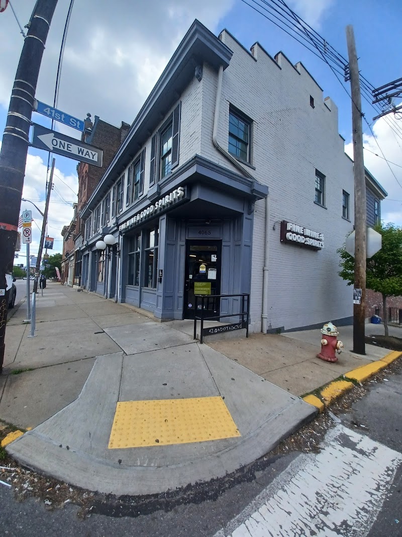 Thunderbird Cafe & Music Hall photo 10