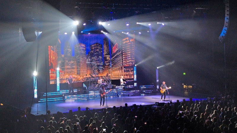 Matthew Knight Arena photo 7
