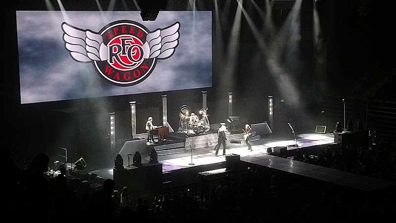 Matthew Knight Arena photo 10