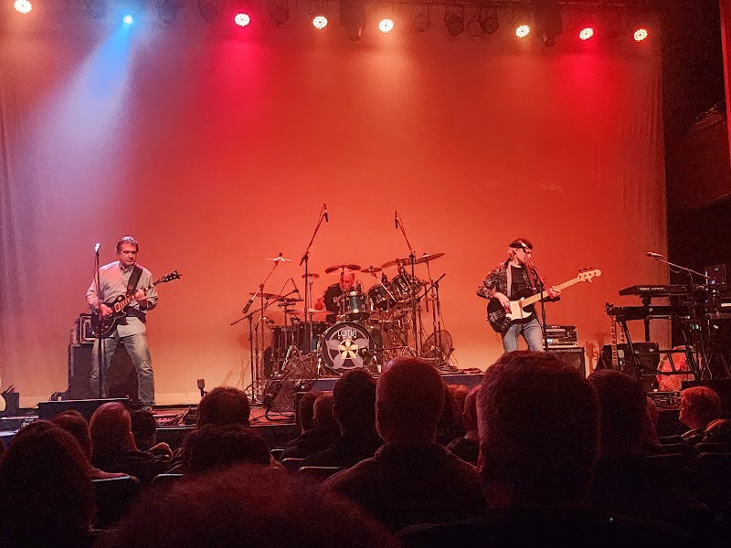 The Newton Theatre photo 3