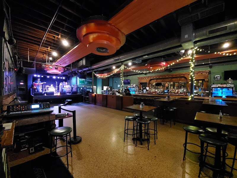 Turf Club photo 2