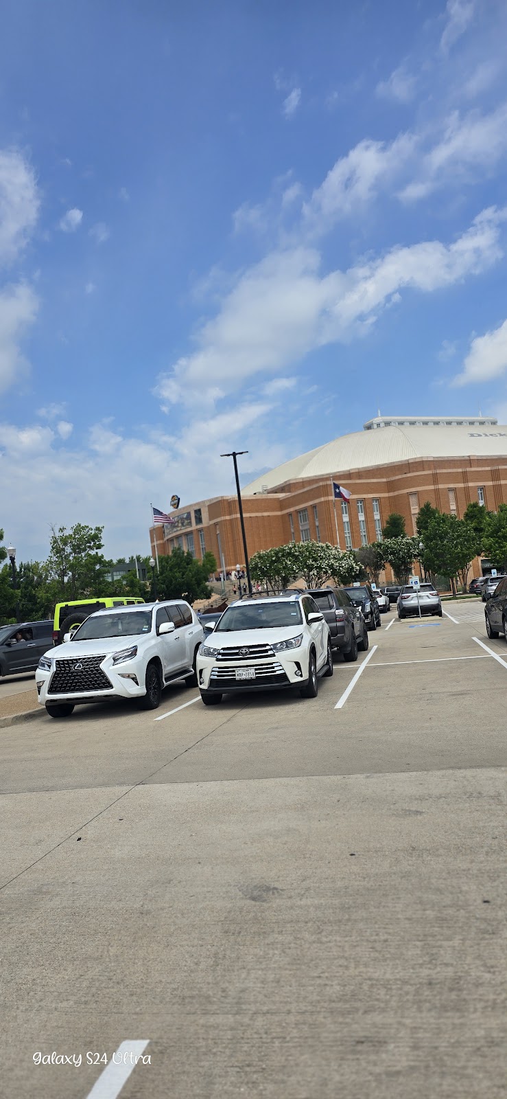 Simmons Bank Pavilion at Dickies Arena photo 2