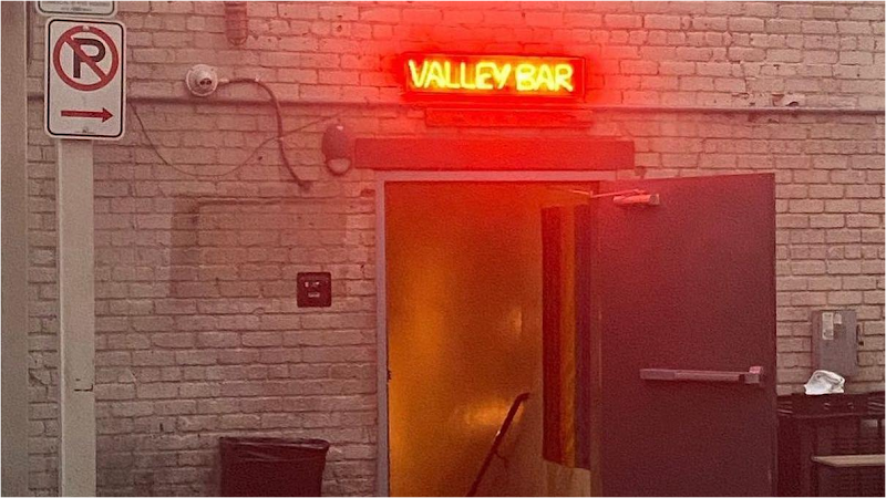 Valley Bar photo 1