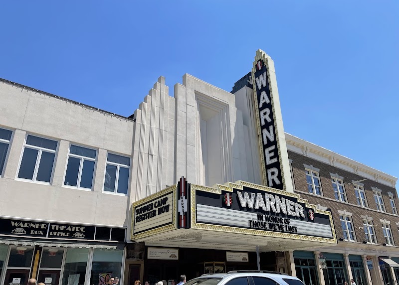 Warner Theatre photo 4