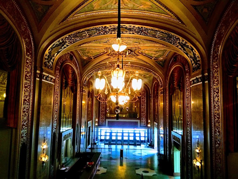 DeYor Performing Arts Center photo 3