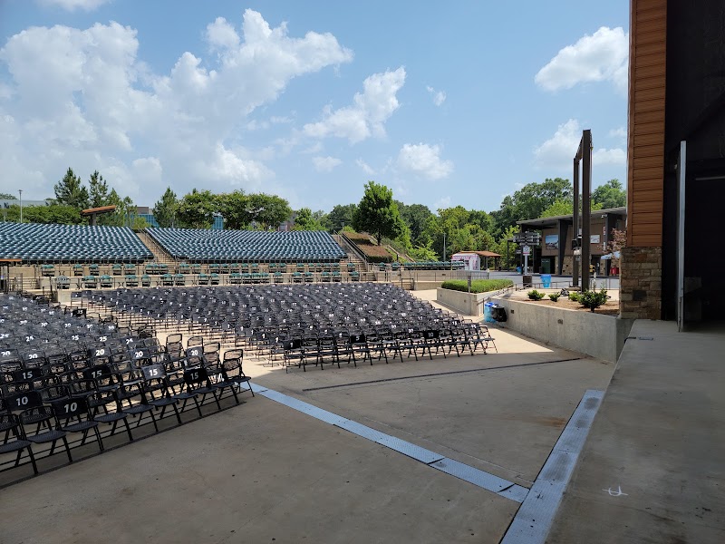 Mercedes-Benz Amphitheater photo 4