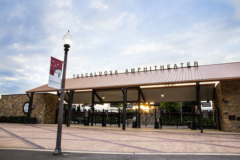 Mercedes-Benz Amphitheater photo 6