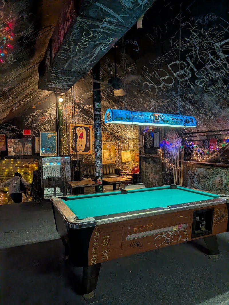 White Water Tavern photo 7