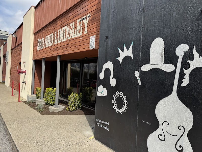 3rd & Lindsley photo 9