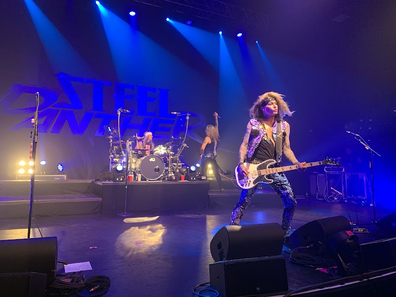 The Plaza Live photo 8