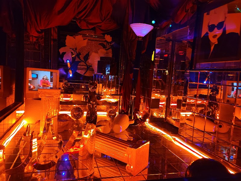 Club Space photo 6