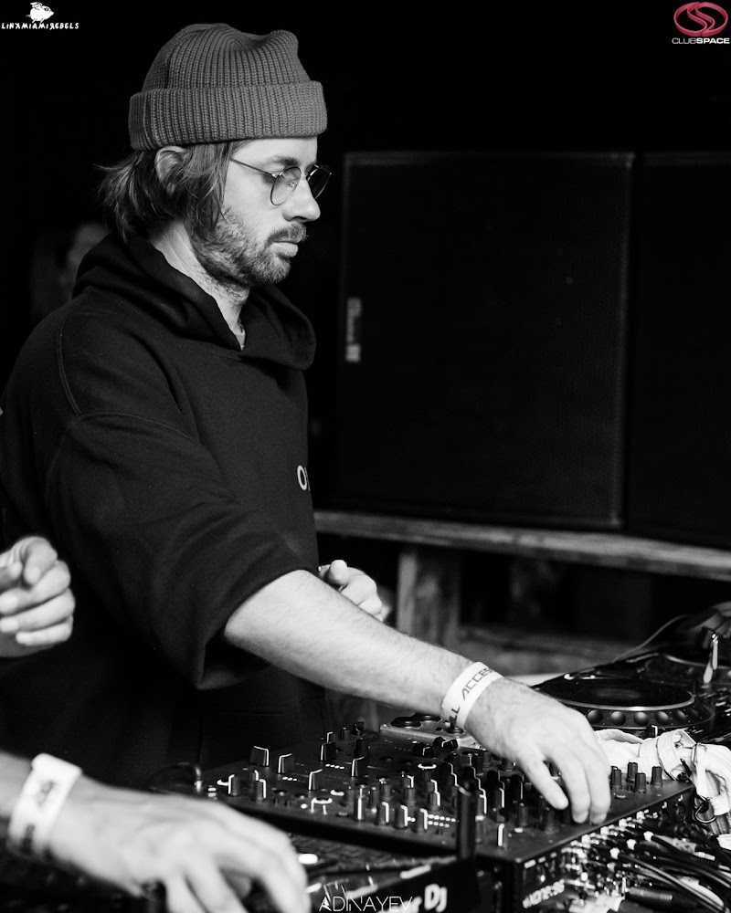 Club Space photo 9