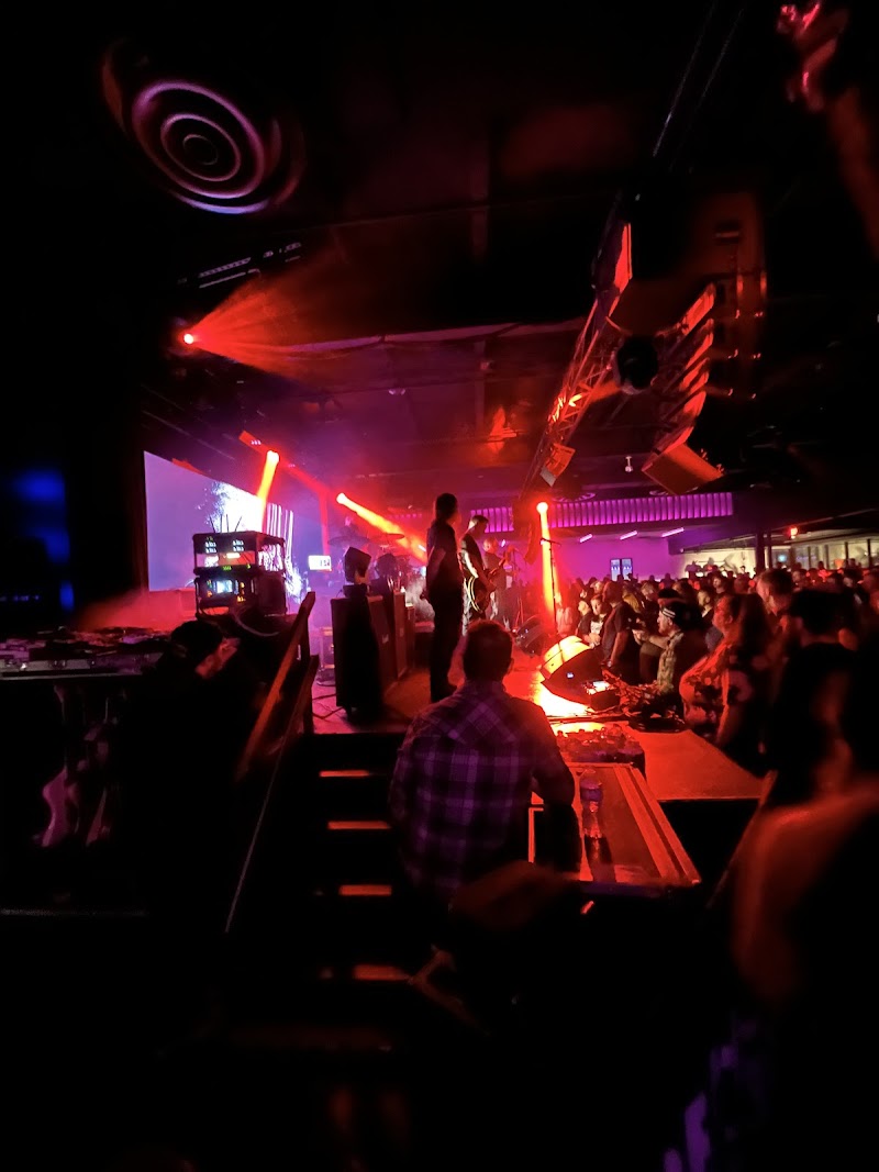 Warehouse On Broadway photo 6